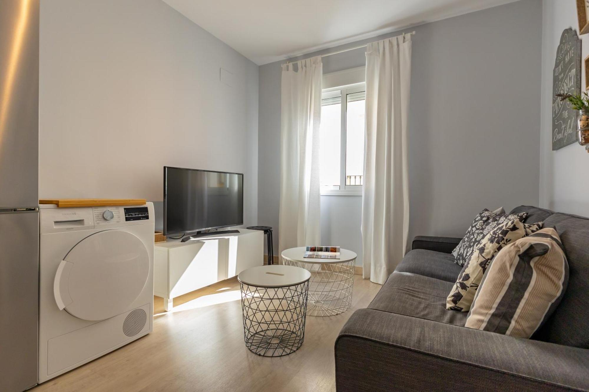 Charming 2 Bedroom Apartment At Iconic Triana Neighborhood By Ocityzen Sevilla Exterior foto